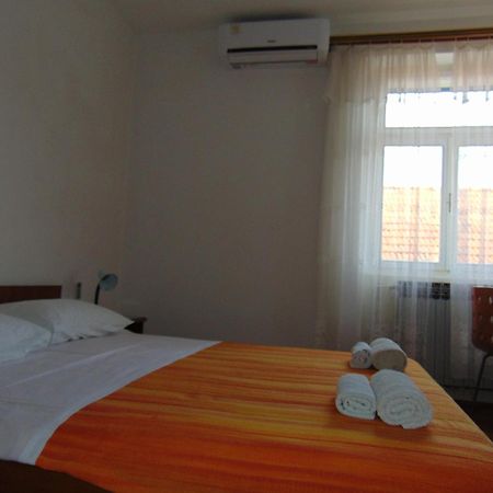 Marina Apartment End Rooms 벨라루카 외부 사진