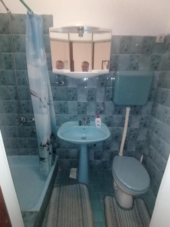 Marina Apartment End Rooms 벨라루카 외부 사진