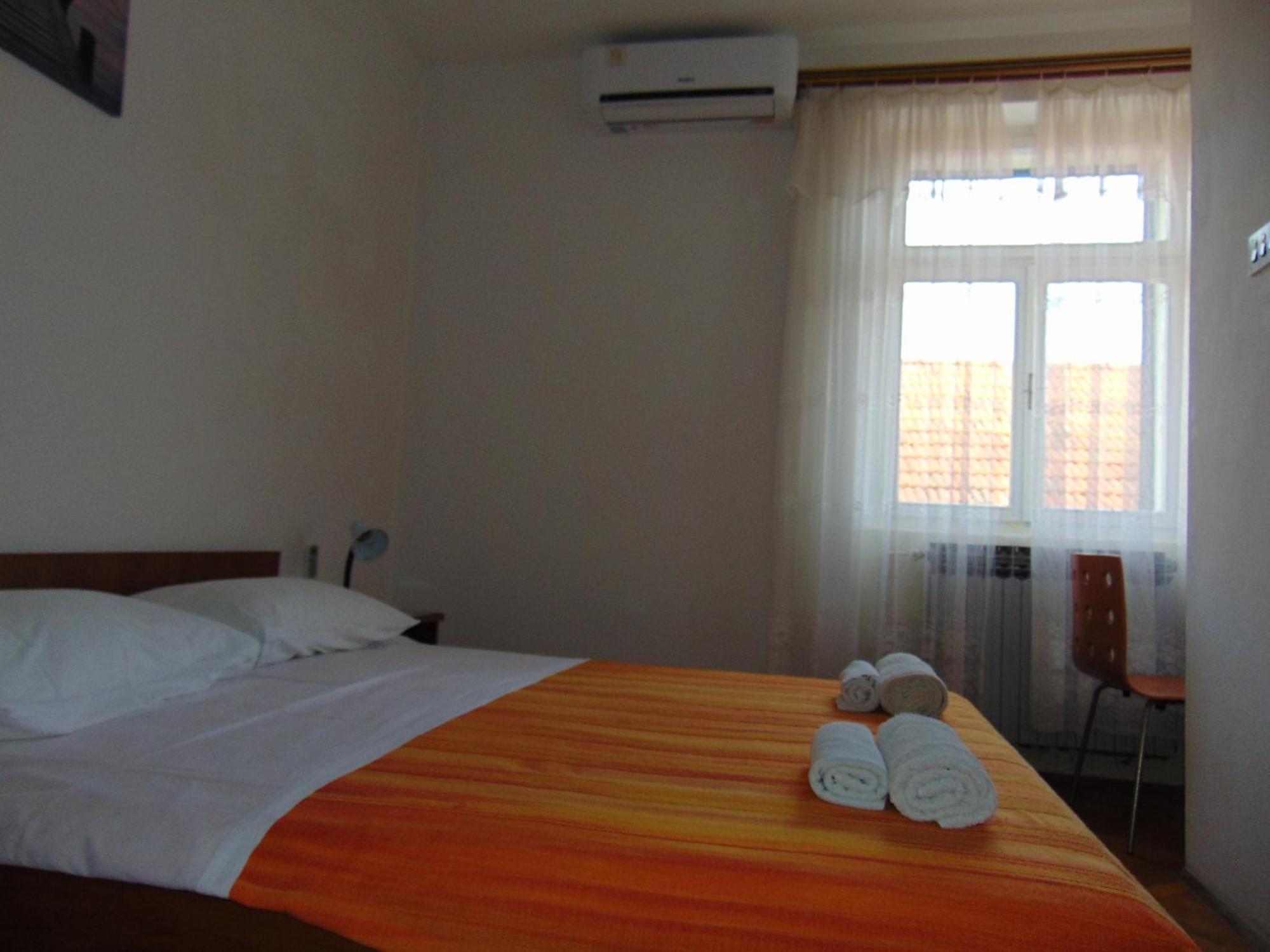 Marina Apartment End Rooms 벨라루카 외부 사진