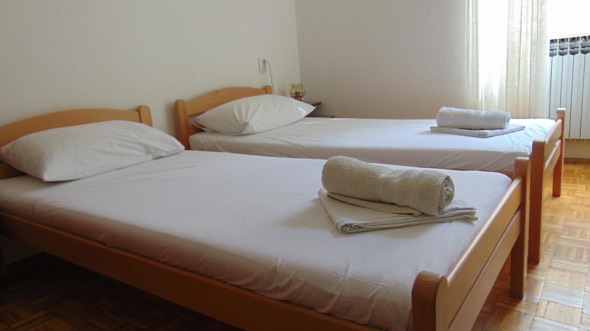 Marina Apartment End Rooms 벨라루카 객실 사진